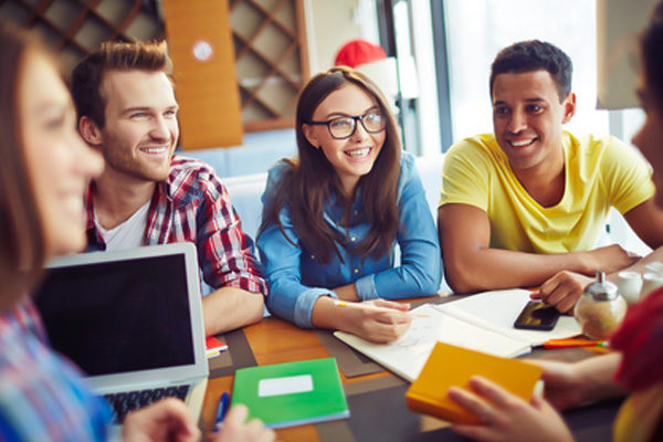 MI Clases en grupos reducidos Scuole d italiano per stranieri